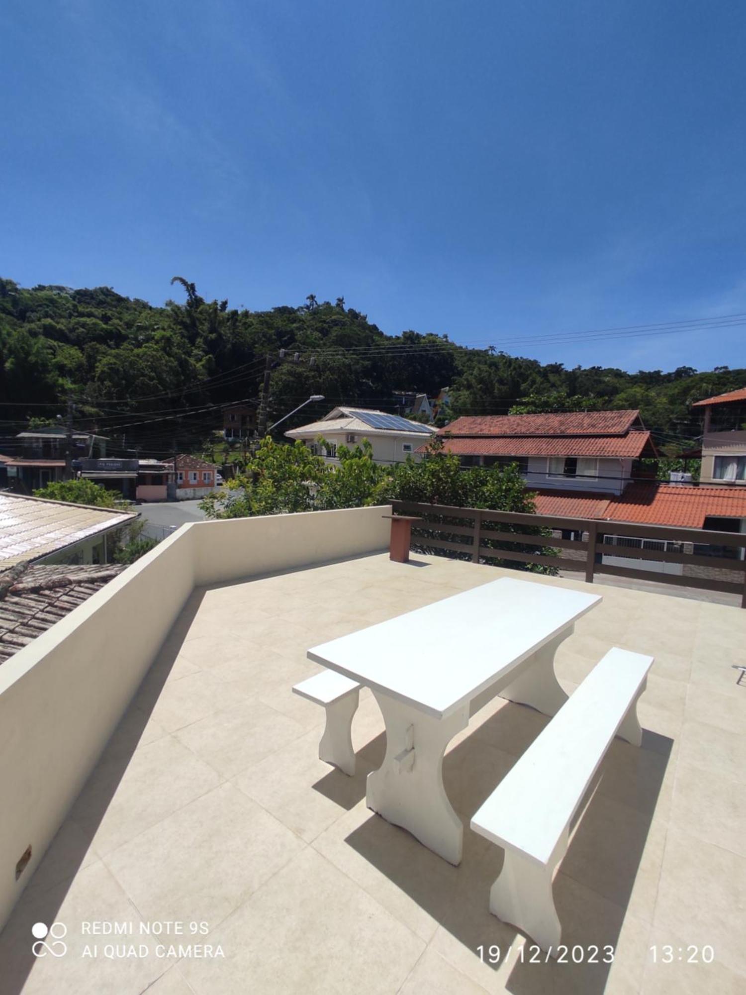 Ferienwohnung Apartamento De 3 Quartos Em Ponta Das Canas A 100M Da Praia Florianópolis Exterior foto